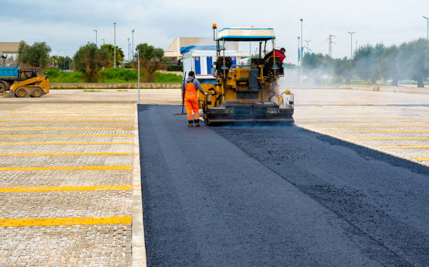 Best Professional Driveway Pavers  in West Salem, WI
